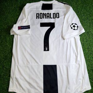 Cristiano Ronaldo Juventus 2018 2019 DEBUT UEFA PLAYER ISSUE Soccer Jersey XL